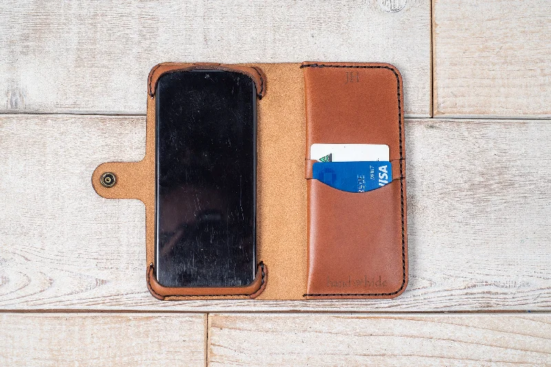 Left-Handed Phone Wallet Case