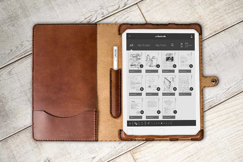 reMarkable Tablet (1st or 2nd gen) Classic Leather Tablet Case